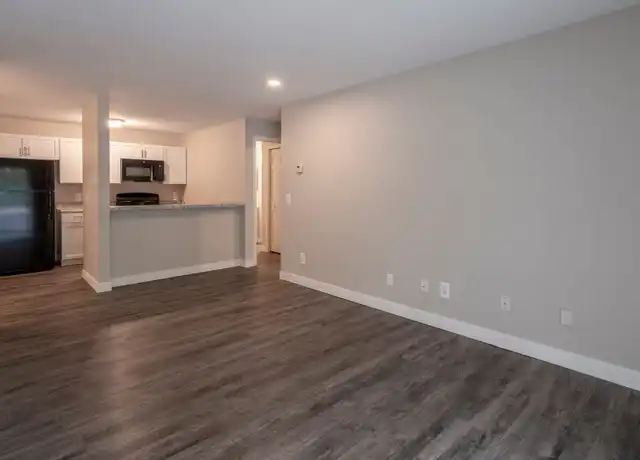 Property at 2340 Michael Ave SW Unit 2233 08, Wyoming, MI, 49509, 1 bed, 1 bath, [object Object]