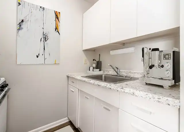 Property at 1530 King Ave, Columbus, OH, 43212, 1 bed, 1 bath, [object Object]