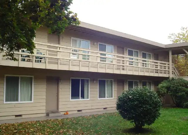 Property at 736 4th St Unit 08, Springfield, OR, 97477, 2 beds, 1 bath, [object Object]