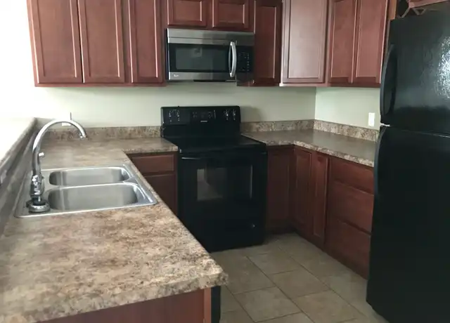 Property at 2489 1st Ave Unit 104 A, Huntington, WV, 25703, 2 beds, 1 bath, [object Object]