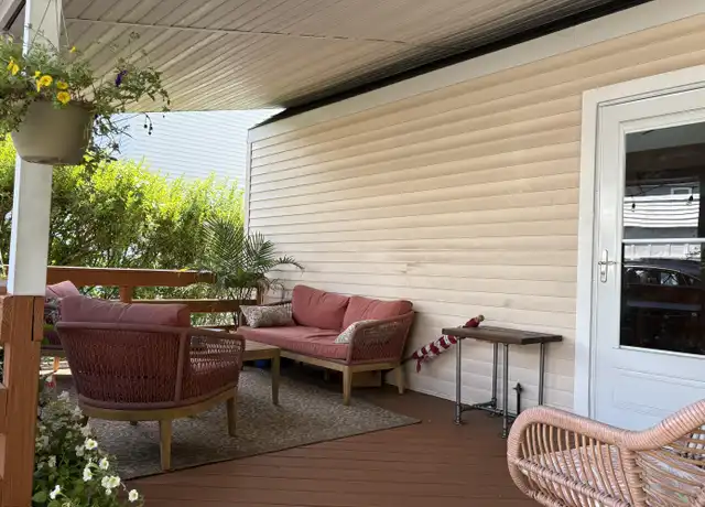 Property at 47 Almira Dr Unit B, Greenwich, CT, 06831, 1 bed, 2 baths, [object Object]