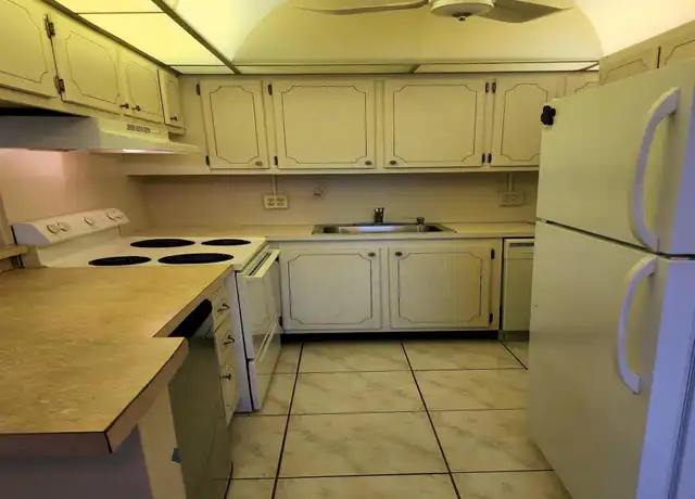 Property at 239 Coventry J Unit J, West Palm Beach, FL, 33417, 2 beds, 1.5 baths, [object Object]