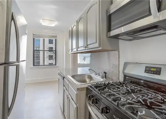 Property at 234-254 Martine Avenue - 234 Martine Ave, White Plains, NY, 10601, 2-3 beds, 1-2 bath, [object Object]