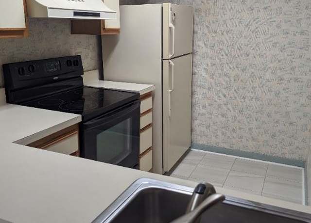 Photo of 610 Rolling Hill Walk #303, Odenton, MD 21113