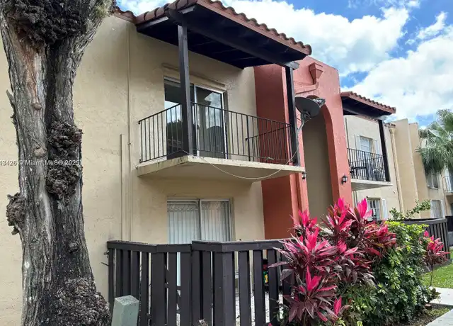 Property at 10744 N Kendall Dr Unit M18, Miami, FL, 33176, 2 beds, 2 baths, [object Object]