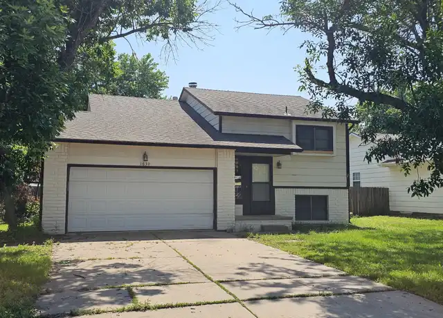 Property at 1630 S Red Oaks St, Wichita, KS, 67207, 3 beds, 1.5 baths, [object Object]