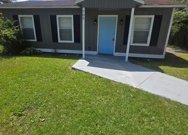 Property at 709 Bond St, Mobile, AL, 36607, 3 beds, 1 bath, [object Object]