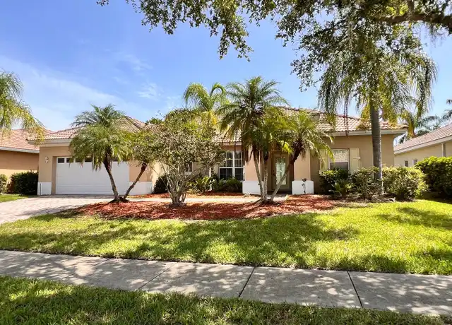 Property at 2971 Winding Trl, Kissimmee, FL, 34746, 4 beds, 2 baths, [object Object]