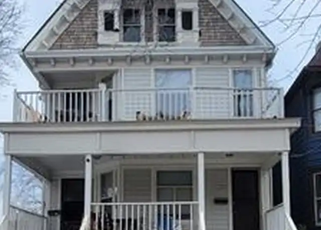 Property at 1500 E Kane Pl, Milwaukee, WI, 53202, 3 beds, 1 bath, [object Object]