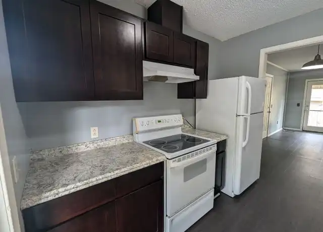 Property at 2501 Case St Unit 16, Batesville, AR, 72501, 2 beds, 1 bath, [object Object]