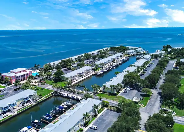 Property at 5048 Beach Dr SE Unit F, Saint Petersburg, FL, 33705, 2 beds, 1 bath, [object Object]