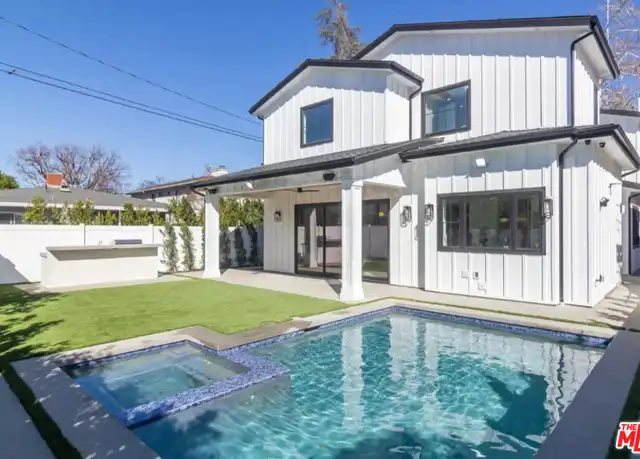 Property at 4923 Rhodes Ave, Valley Village, CA, 91607, 5 beds, 5 baths, [object Object]