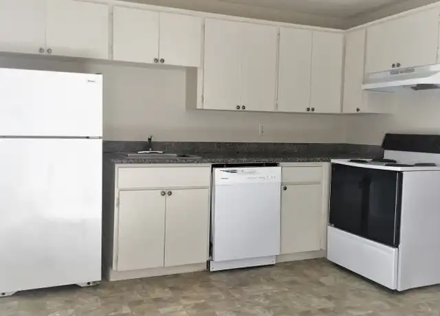 Property at 717 SE 187th Ave Unit 01, Portland, OR, 97233, 2 beds, 1 bath, [object Object]