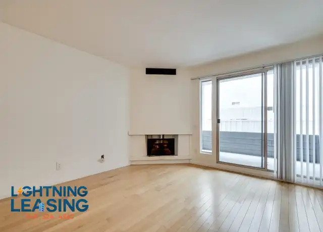 Property at 1032 3rd St Unit 104D, Santa Monica, CA, 90403, 1 bed, 1 bath, [object Object]