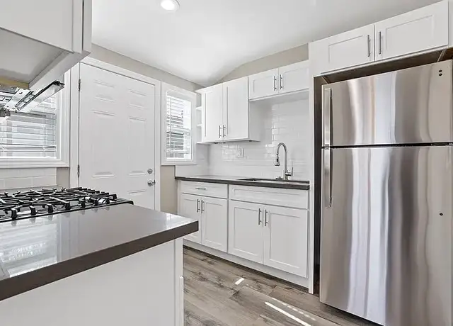 Photo of 19161 Delaware St, Huntington Beach, CA 92648
