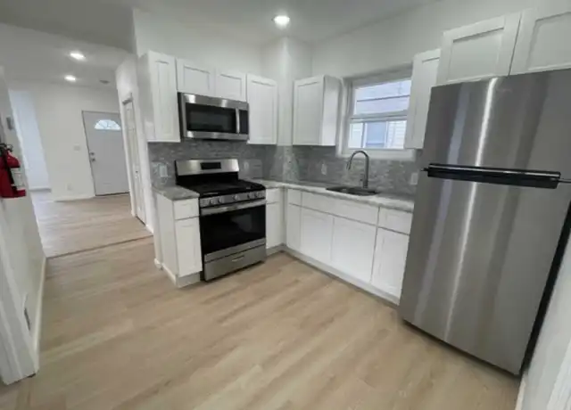 Property at 82 Jacoby St Unit 1, Maplewood, NJ, 07040, 2 beds, 1 bath, [object Object]