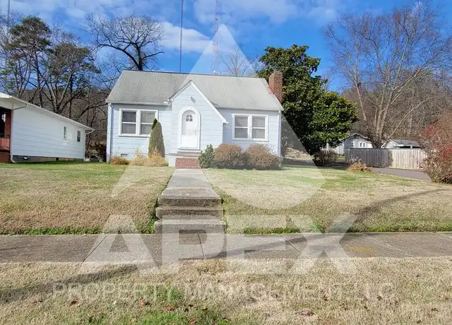Property at 725 Freemason St, Knoxville, TN, 37917, 2 beds, 1 bath, [object Object]