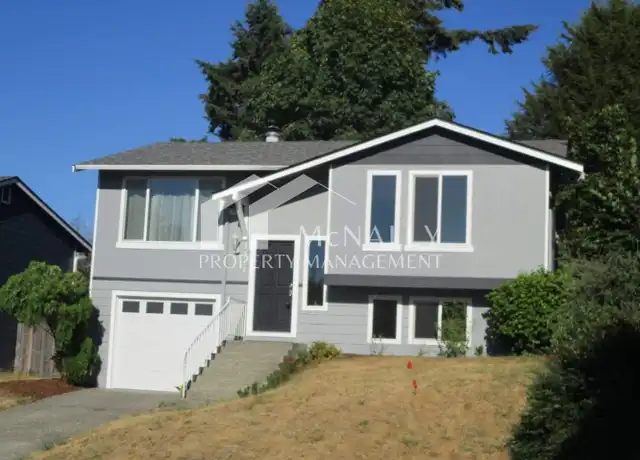 Property at 3517 N Baltimore St, Tacoma, WA, 98407, 4 beds, 1.5 baths, [object Object]