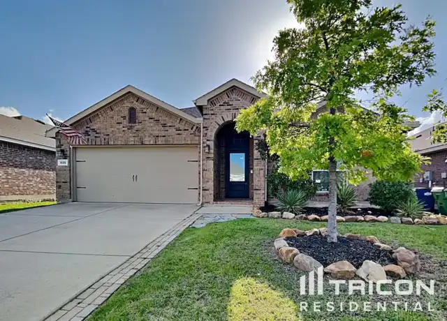 Property at 1025 N Churchill Dr, Royse City, TX, 75189, 4 beds, 2 baths, [object Object]