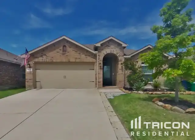 Property at 1025 N Churchill Dr, Royse City, TX, 75189, 4 beds, 2 baths, [object Object]
