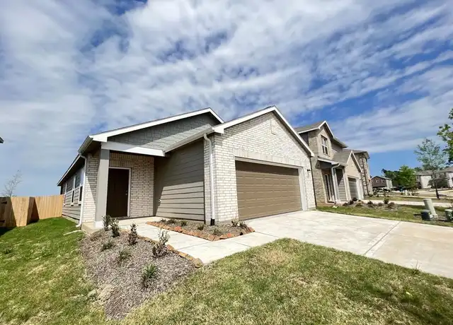 Property at 680 Amesbury Rd, Montgomery, TX, 77316, 3 beds, 2 baths, [object Object]