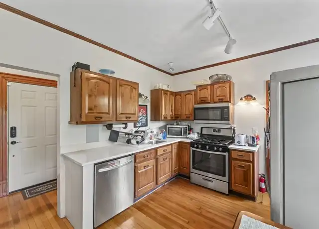 Property at 388 Arborway Unit 2, Boston, MA, 02130, 3 beds, 2.5 baths, [object Object]