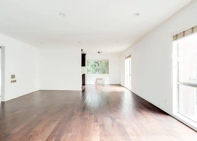 Property at 950 Larrabee St Unit 311 A, West Hollywood, CA, 90069, 1 bed, 1 bath, [object Object]