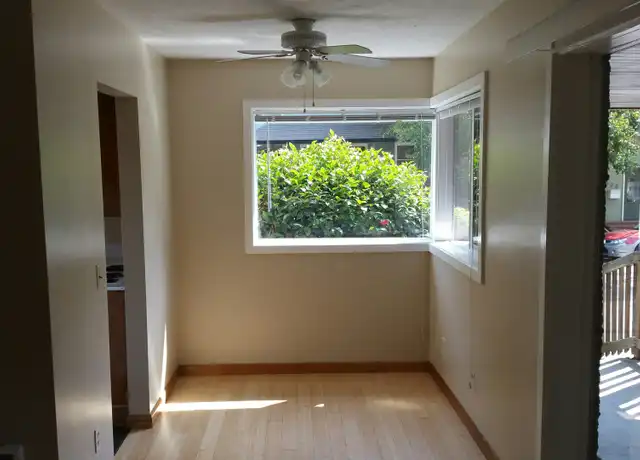 Property at 345 SE 31st Ave Unit 345, Portland, OR, 97214, 1 bed, 1 bath, [object Object]