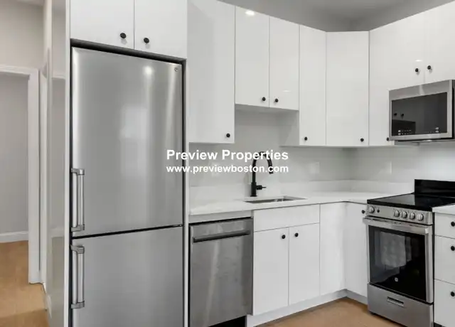 Property at 1576 Cambridge St Unit 3FP, Cambridge, MA, 02138, 0 beds, 1 bath, [object Object]