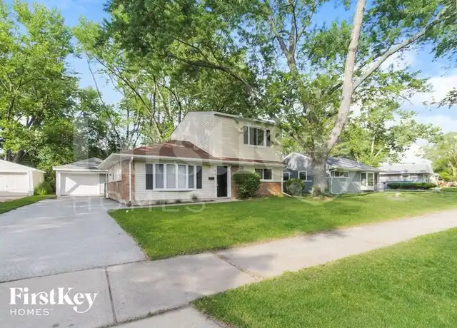 Property at 164 Blackhawk Dr, Park Forest, IL, 60466, 4 beds, 2 baths, [object Object]