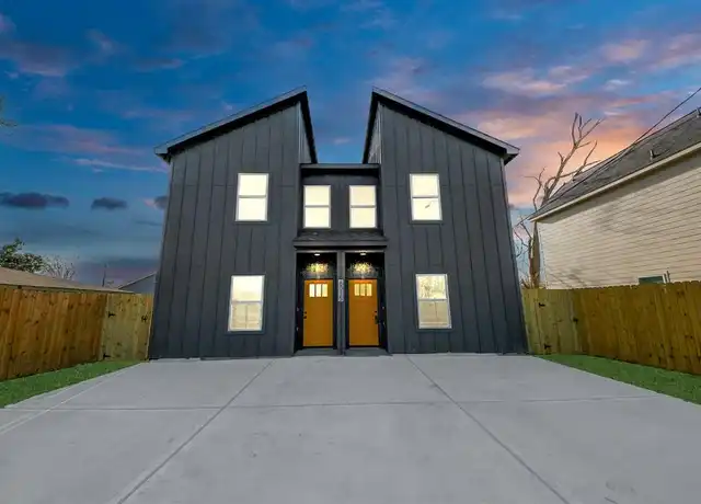 Property at 8015 Elbert St Unit B, Houston, TX, 77028, 2 beds, 2.5 baths, [object Object]