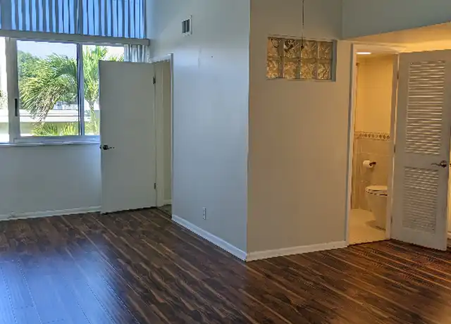 Property at 132 Wettaw Ln #115, North Palm Beach, FL, 33408, 2 beds, 2 baths, [object Object]