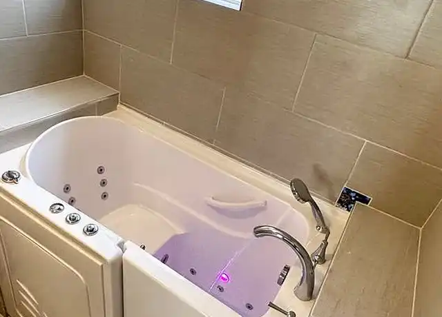 Property at 516 Cypress Ave, Pasadena, CA, 91103, 1 bed, 1 bath, [object Object]