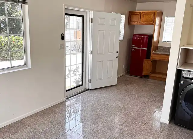 Property at 516 Cypress Ave, Pasadena, CA, 91103, 1 bed, 1 bath, [object Object]
