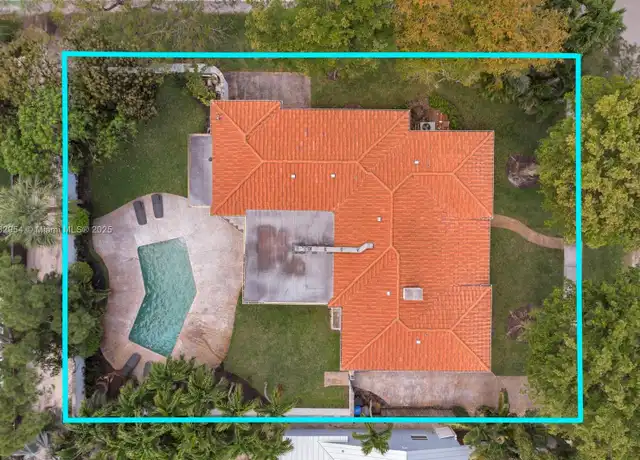 Property at 549 NE 12th Ave Unit 1, Fort Lauderdale, FL, 33301, 4 beds, 4 baths, [object Object]