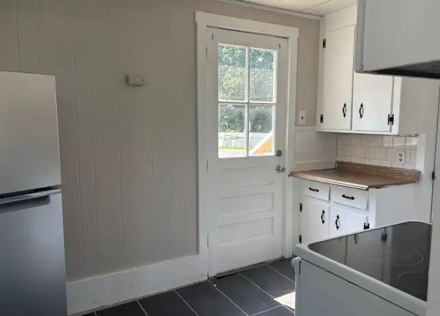 Property at 347 Main St Unit 6, Douglas, MA, 01516, 0 beds, 1 bath, [object Object]