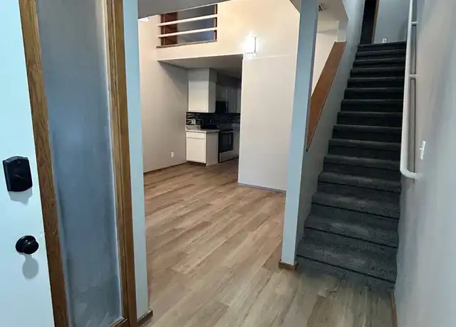 Property at 1701 Ridgehaven Ct Unit 6, Lincoln, NE, 68505, 1 bed, 1 bath, [object Object]