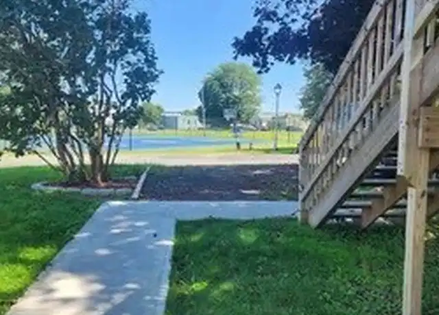 Property at 9 Division St Unit 2, Cohoes, NY, 12047, 2 beds, 1 bath, [object Object]
