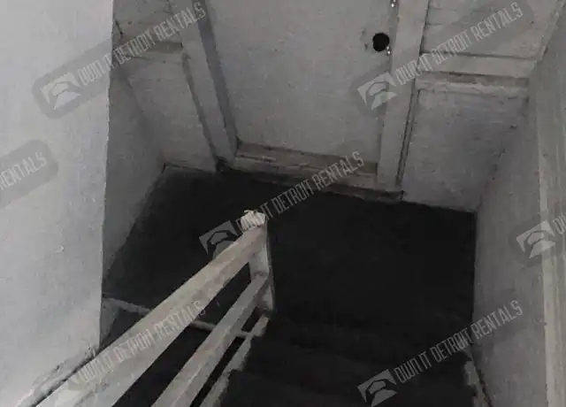Property at 9839 Woodside St Unit 4, Detroit, MI, 48204, 2 beds, 1 bath, [object Object]