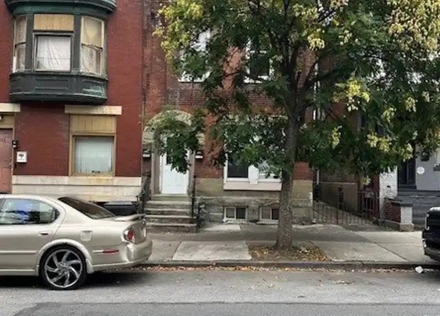 Property at 1456 Market St Unit A, Harrisburg, PA, 17103, 4 beds, 1 bath, [object Object]