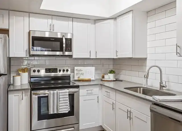Property at Rise at Estrella Park - 1801 N 83rd Ave, Phoenix, AZ, 85035, 1-2 bed, 1-2 bath, [object Object]