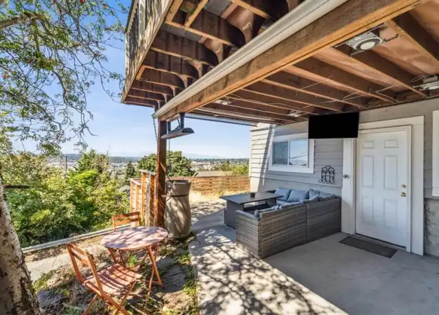 Property at 103 N Market St, Seattle, WA, 98103, 1 bed, 1 bath, [object Object]