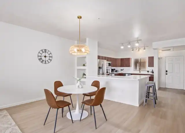 Property at 920 E Devonshire Ave #1002, Phoenix, AZ, 85014, 1 bed, 1 bath, [object Object]