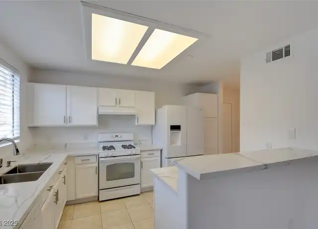 Property at 830 Carnegie St #611, Henderson, NV, 89052, 2 beds, 2 baths, [object Object]