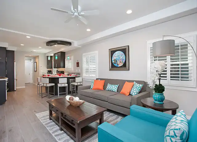 Property at 819 Dover Ct Unit COURT-1, San Diego, CA, 92109, 3 beds, 2 baths, [object Object]