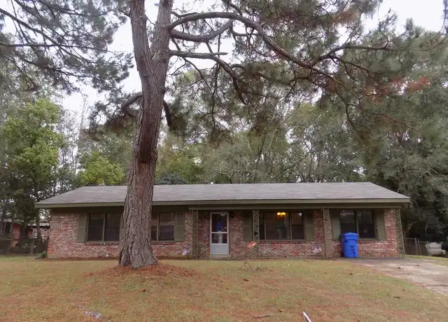 Property at 1216 Josephine Ct, Prattville, AL, 36066, 3 beds, 2 baths, [object Object]