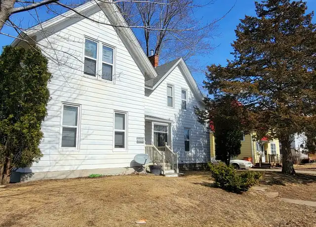 Property at 540 Broadway St, Eau Claire, WI, 54703, 4 beds, 2 baths, [object Object]