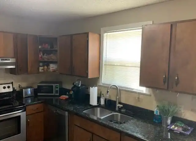Property at 1435 Shirley St, Columbia, SC, 29205, 2 beds, 1 bath, [object Object]