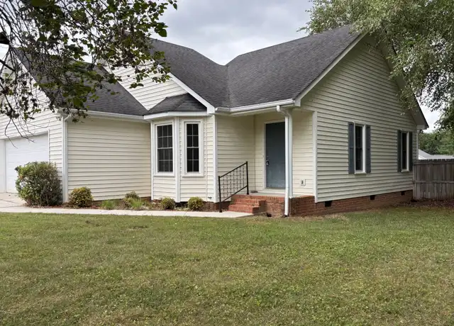 Property at 100 Blue Lk Dr, Tullahoma, TN, 37388, 3 beds, 2 baths, [object Object]