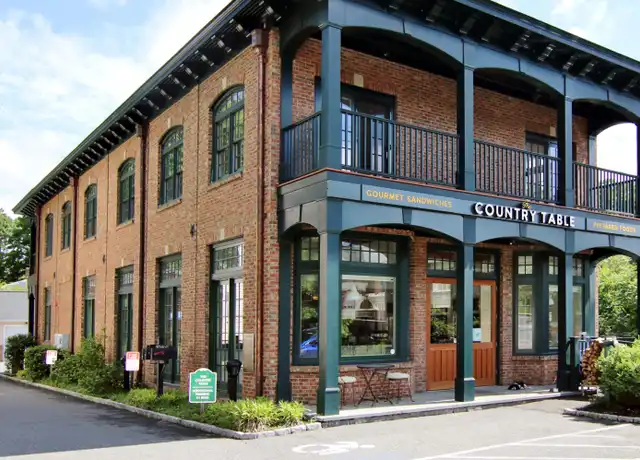 Property at 1 Glenville St Unit 2, Greenwich, CT, 06831, 2 beds, 2 baths, [object Object]